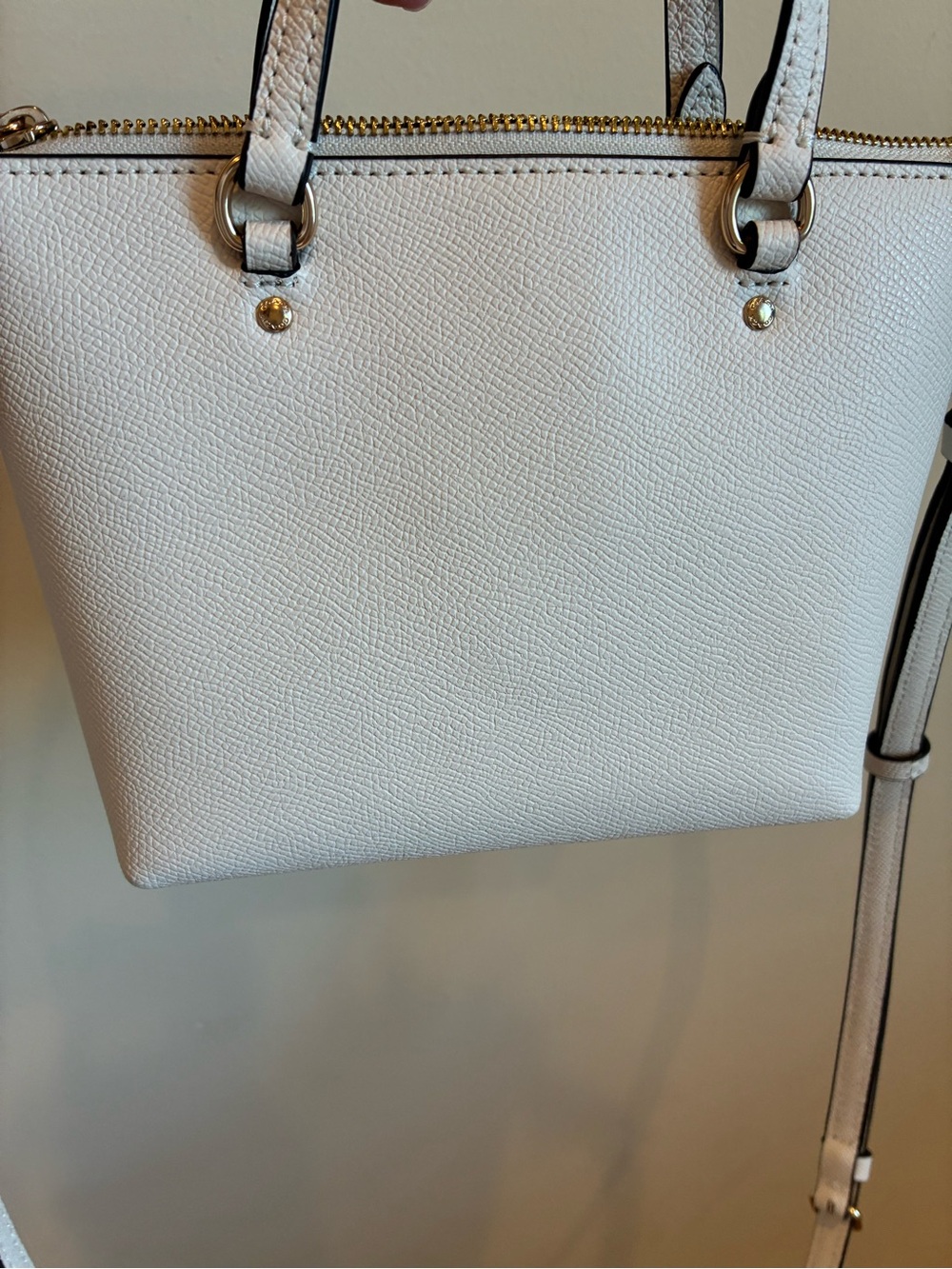 Coach C9948 Mini Gallery Crossbody in Gold/Chalk - Picture 5 of 8